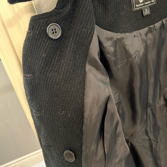 Forever 21 Black coat with gold buttons - Picture 5 of 9